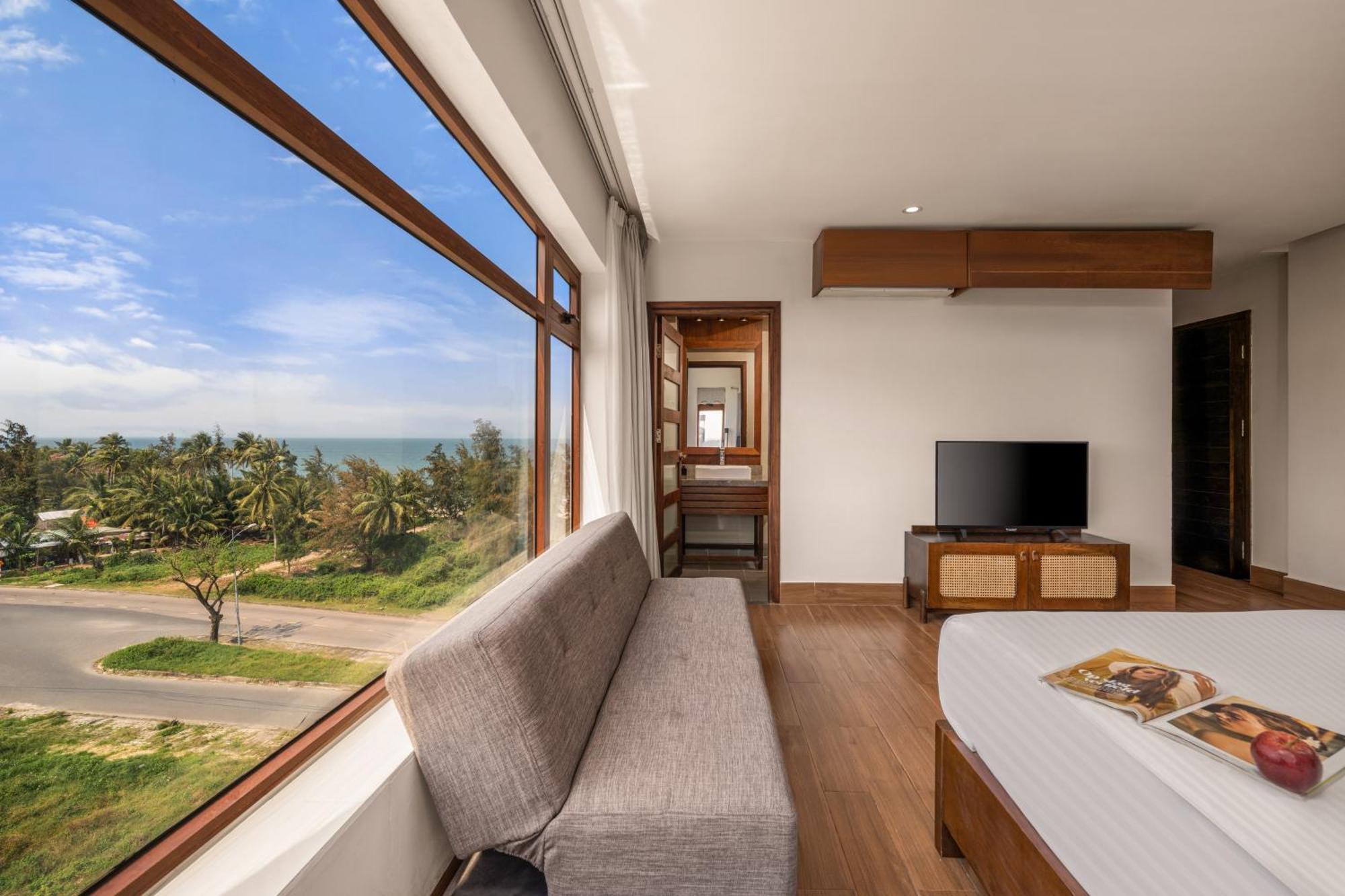 Hoi An Ocean Front Hotel Exterior photo