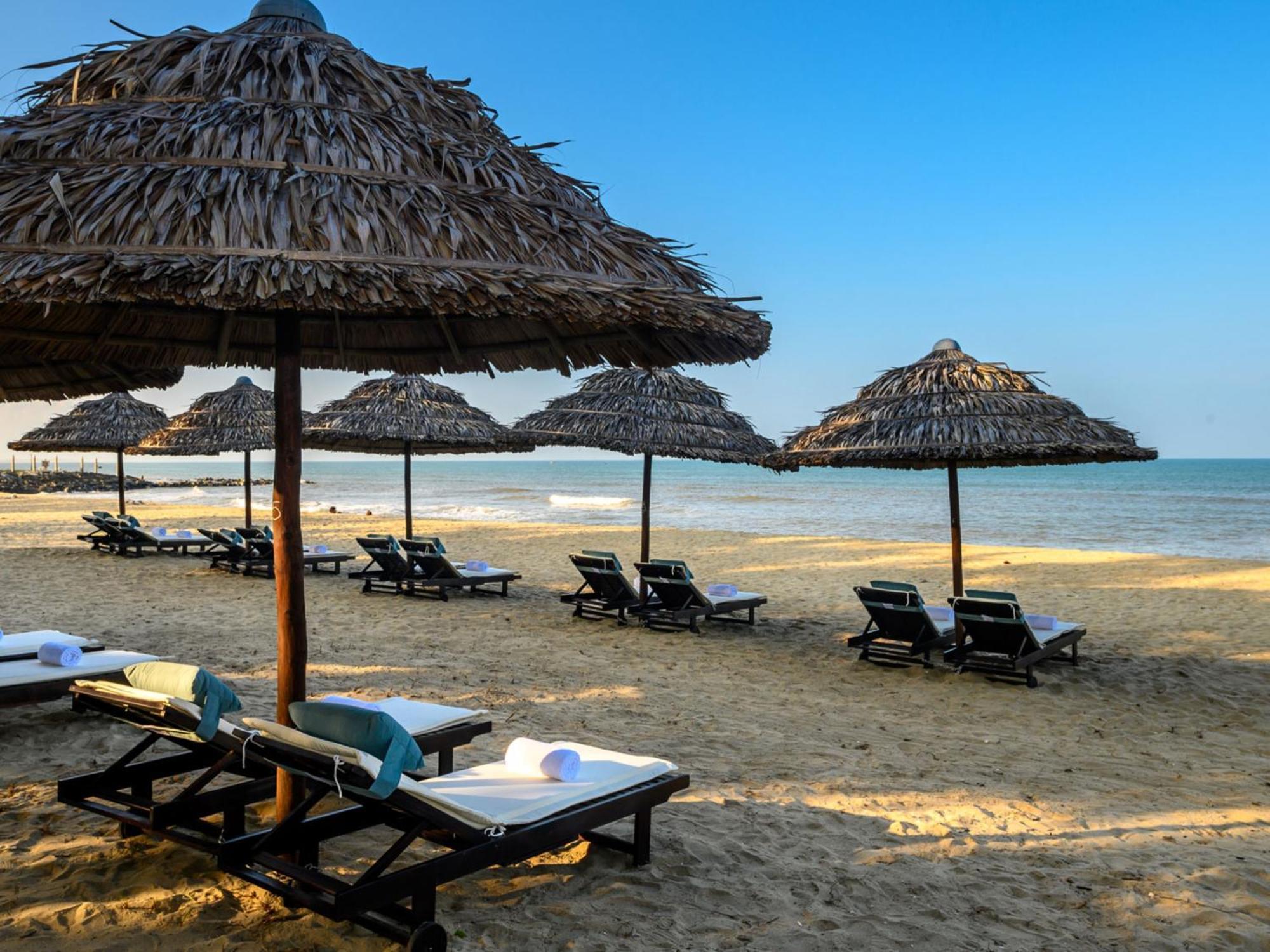 Hoi An Ocean Front Hotel Exterior photo