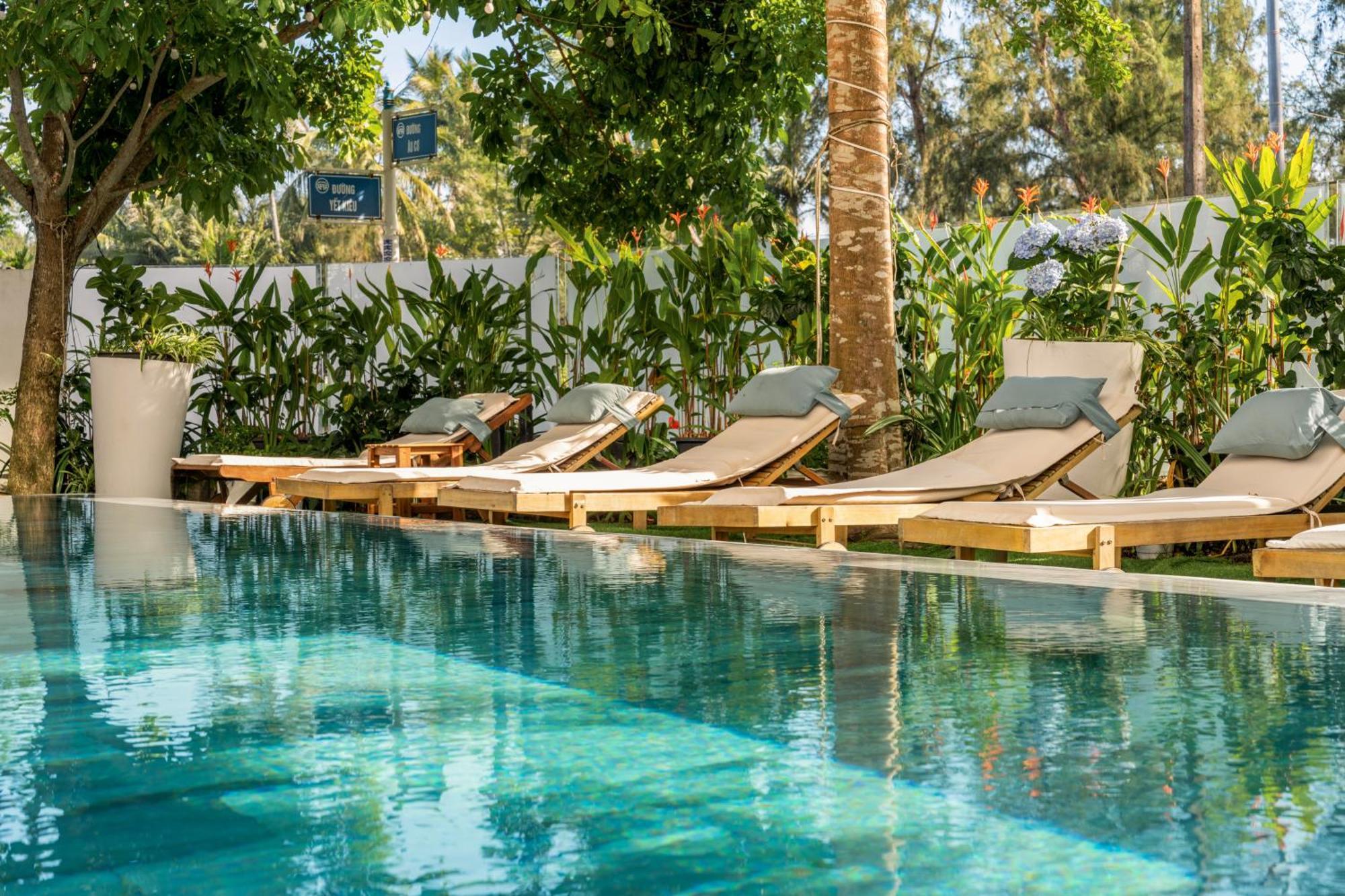 Hoi An Ocean Front Hotel Exterior photo