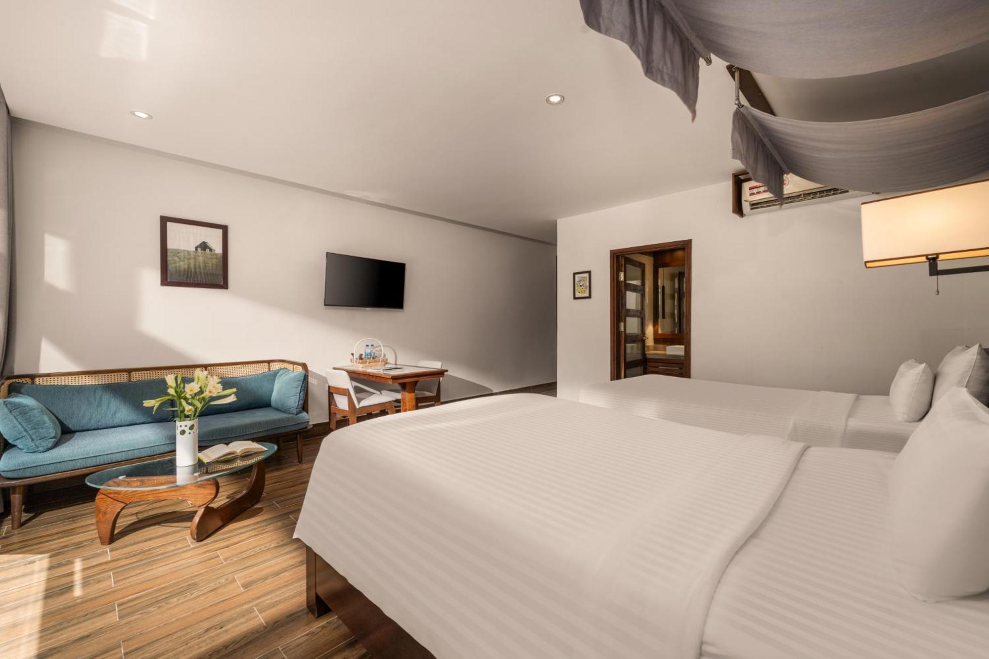 Hoi An Ocean Front Hotel Exterior photo